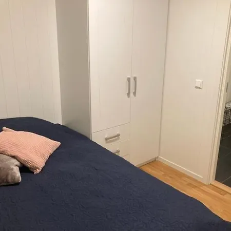 Flott Sentralt Pa Tromsoya * Tromsø
